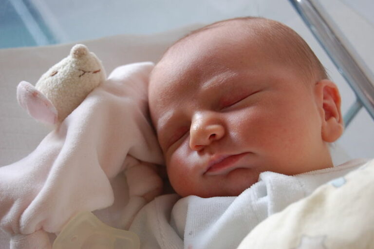 Quand bébé fait 15 kg ?