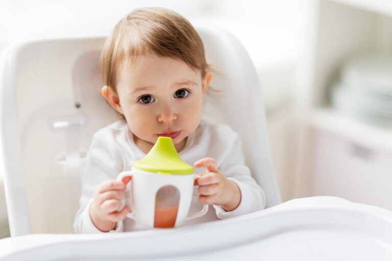 Quand donner du jus de fruit pour bébé ?