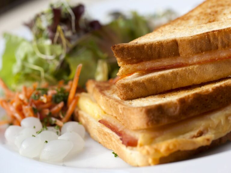 Quel accompagnement avec des Croque-monsieur ?