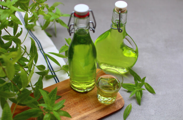 Quel alcool utilisé pour faire de la liqueur ?