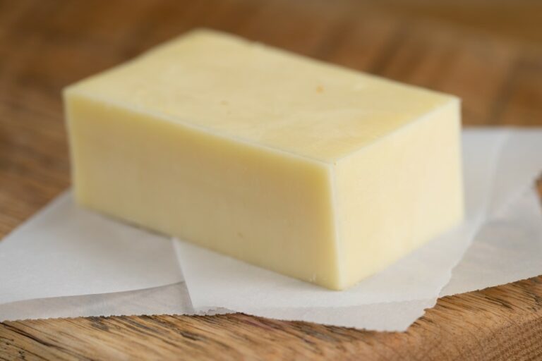 Quel est le goût du cheddar ?