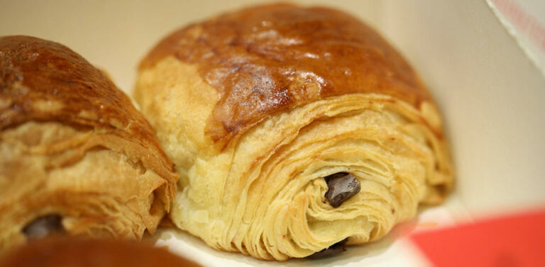 Quel est le meilleur pain au chocolat de Paris ? Quel est le meilleur pain au chocolat de Paris ?