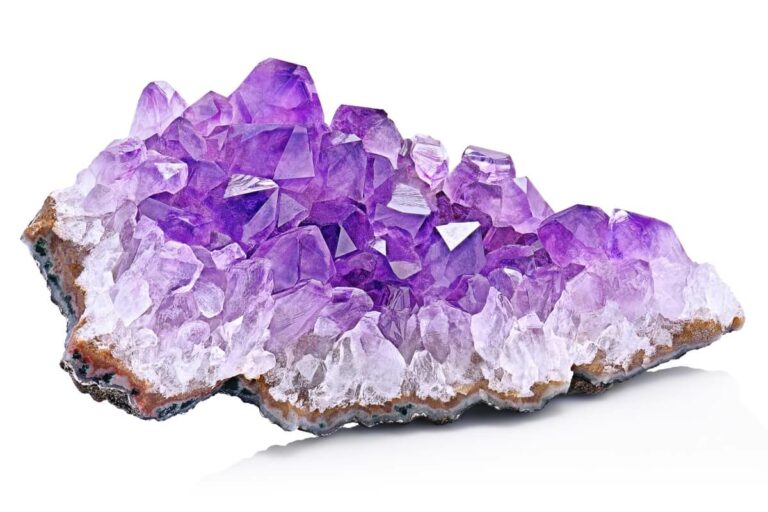 Quel est le nom d'une pierre rose ?