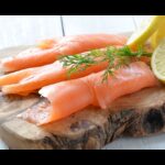 Quel est le poids d'une tranche de saumon fumé ?