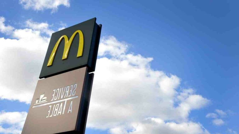 Quel est le truc le moins calorique chez McDo ? Quel est le truc le moins calorique chez McDo ?