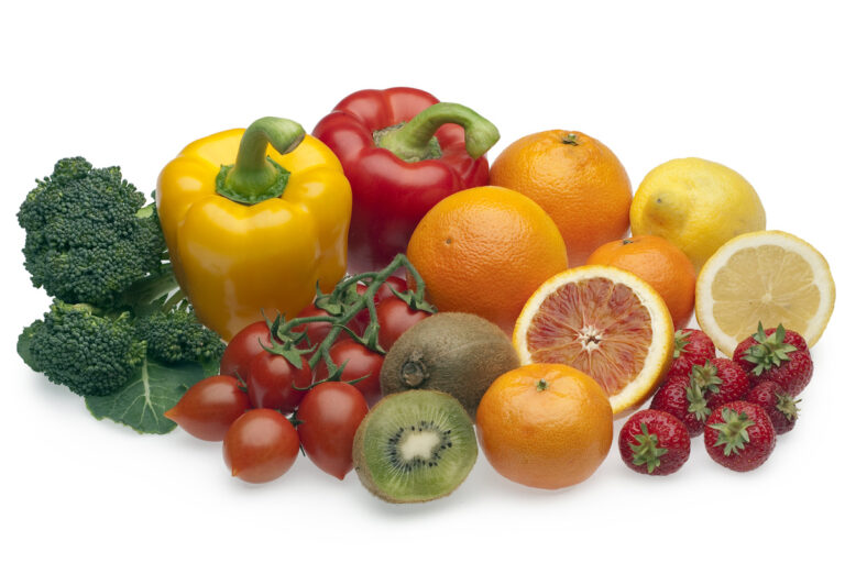 Quel fruit contient plus de vitamine C que les oranges ?