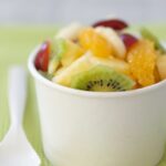 Quel liquide mettre dans une salade de fruits ?