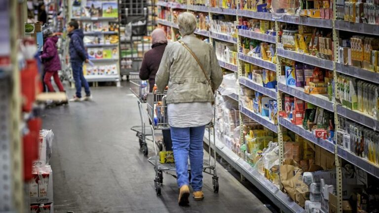 Quel magasin Maxi Egalise ?