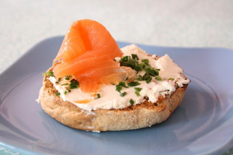 Quel pain pour toasts saumon fumé ?