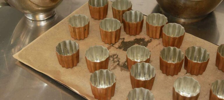 Quel type de moule pour cannelés ?