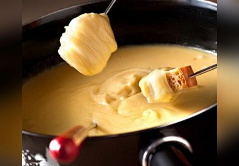 Quel vin avec fondue au fromage suisse ?