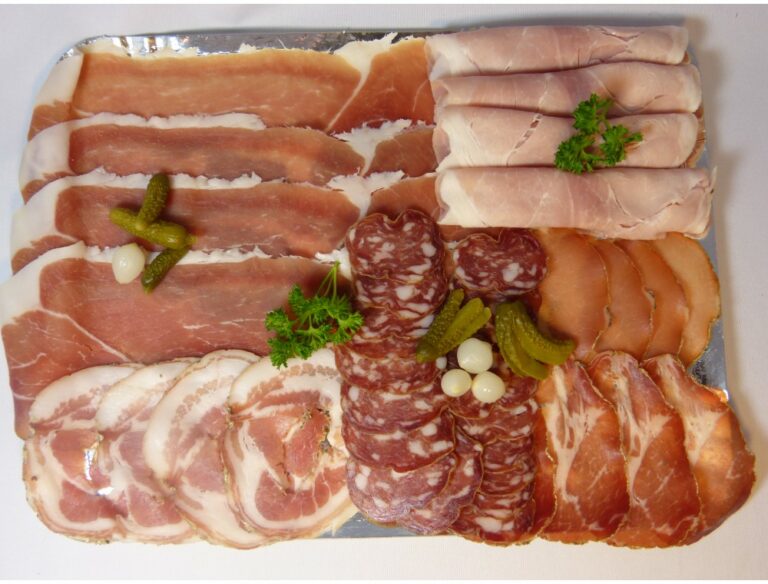 Quelle charcuterie par personne pour une raclette ? Quelle charcuterie par personne pour une raclette ?