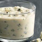 Quelle crème pour sauce roquefort ?