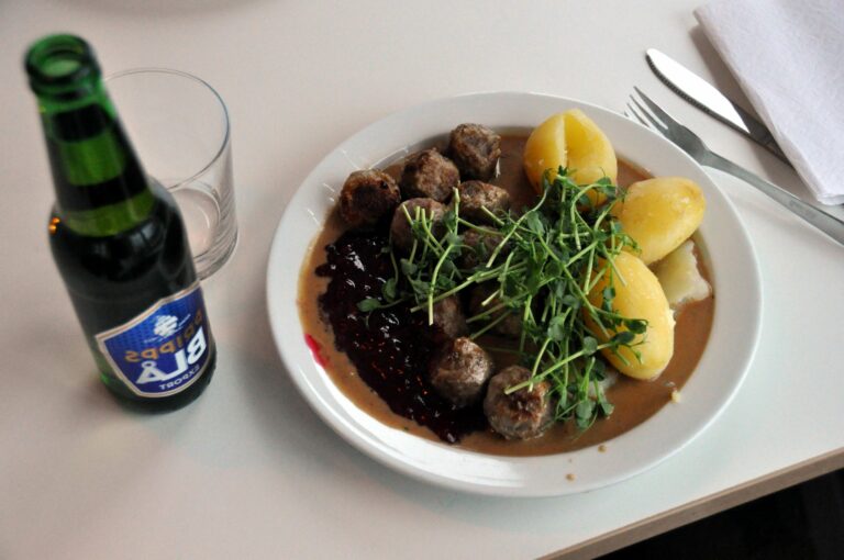 Quelle différence entre fond de volaille et bouillon de volaille ? Quelle différence entre fond de volaille et bouillon de volaille ?