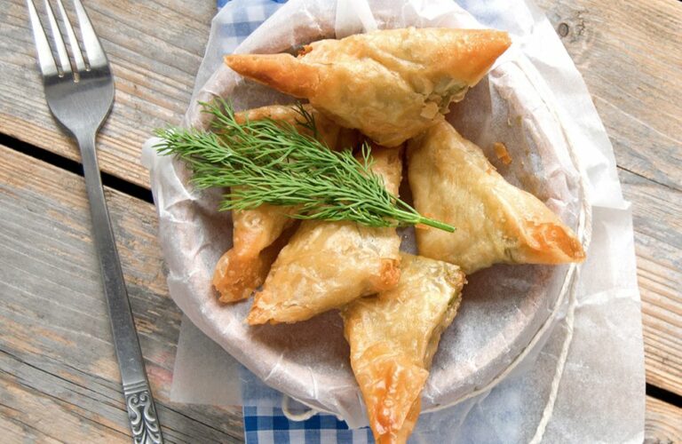 Quelle différence entre la pâte filo et la feuille de brick ?