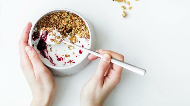 Quelle différence entre yaourt bébé et normal ?