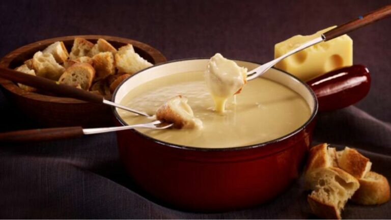 Quelle entrée avec une fondue au fromage ? Quelle entrée avec une fondue au fromage ?