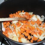 Quelle épice mettre dans une soupe de carottes ?