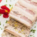 Quelle est la différence entre la galantine et la ballotine ?