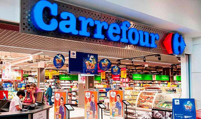 Quelle est la forme de commerce de Carrefour Market ?