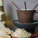 Quelle quantité de pain par personne pour une fondue savoyarde ?