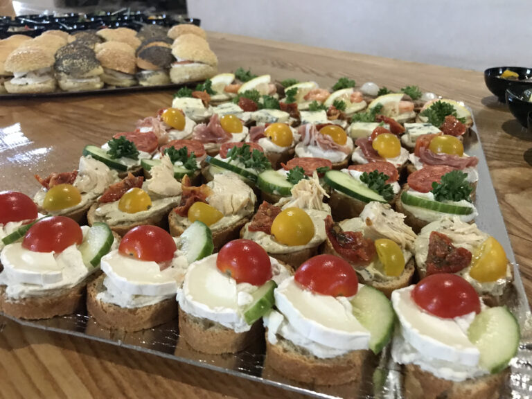 Quelle quantité pour buffet 20 personnes ?