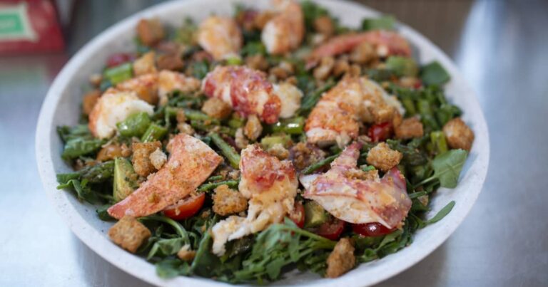 Quelle salade avec du homard ? Quelle salade avec du homard ?