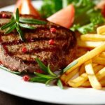 Quelle viande servir avec des frites ?
