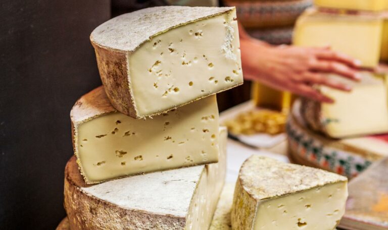 Quelles croûtes de fromage ne pas manger ?