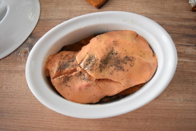 Quelles épices Peut-on mettre dans le foie gras ?