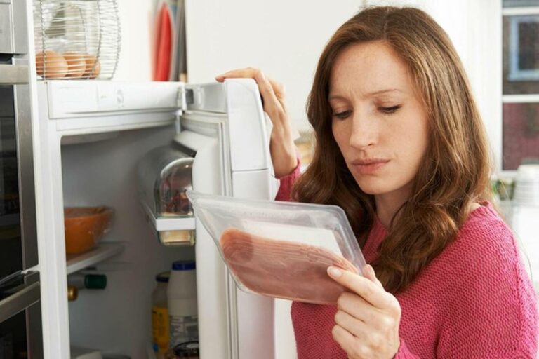 Quels aliments périmés ne Faut-il surtout pas manger ? Quels aliments périmés ne Faut-il surtout pas manger ?