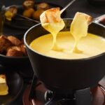 Quels sont les 3 fromages de la fondue savoyarde ?