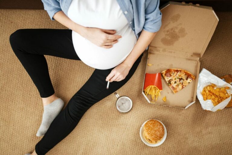 Quels sont les aliments interdits pendant la grossesse ?