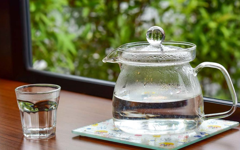 Quels sont les avantages de boire de l’eau ? Quels sont les avantages de boire de l'eau ?