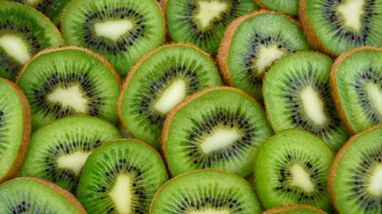 Quels sont les bienfaits du kiwi ? Quels sont les bienfaits du kiwi ?