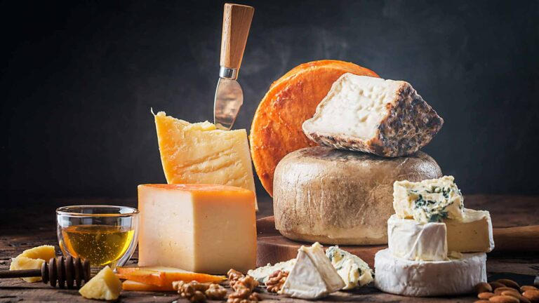 Quels sont les fromages interdits pendant la grossesse ? Quels sont les fromages interdits pendant la grossesse ?