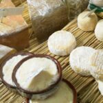 Quels sont les fromages qui sont retirés de la vente ?