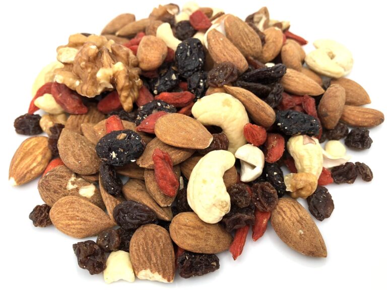 Quels sont les fruits secs qui font grossir ? Quels sont les fruits secs qui font grossir ?