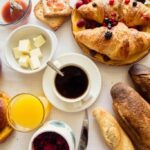 Qu'est-ce que les Français aiment manger au petit déjeuner ?