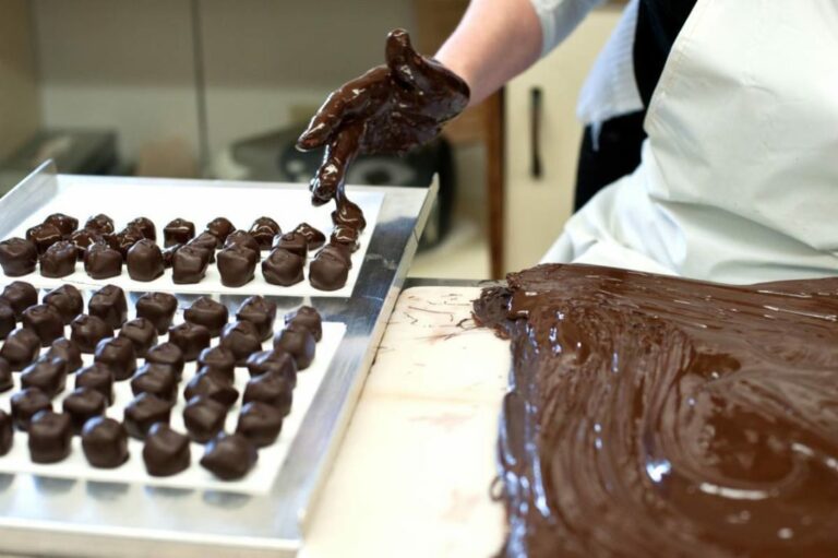 Qu’est-ce qui définit une marque ? Qu'est-ce qui définit une marque ?