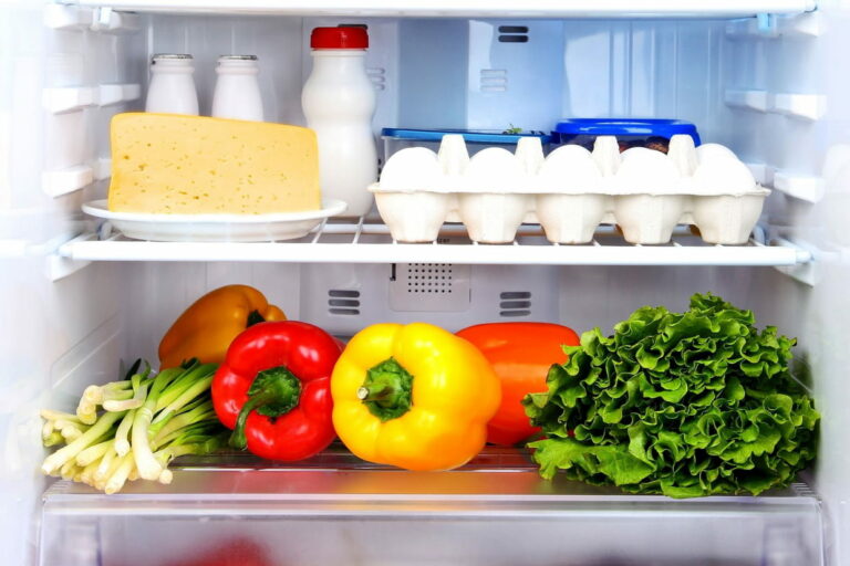 Qu'est-ce qu'il y a dans le frigo ?