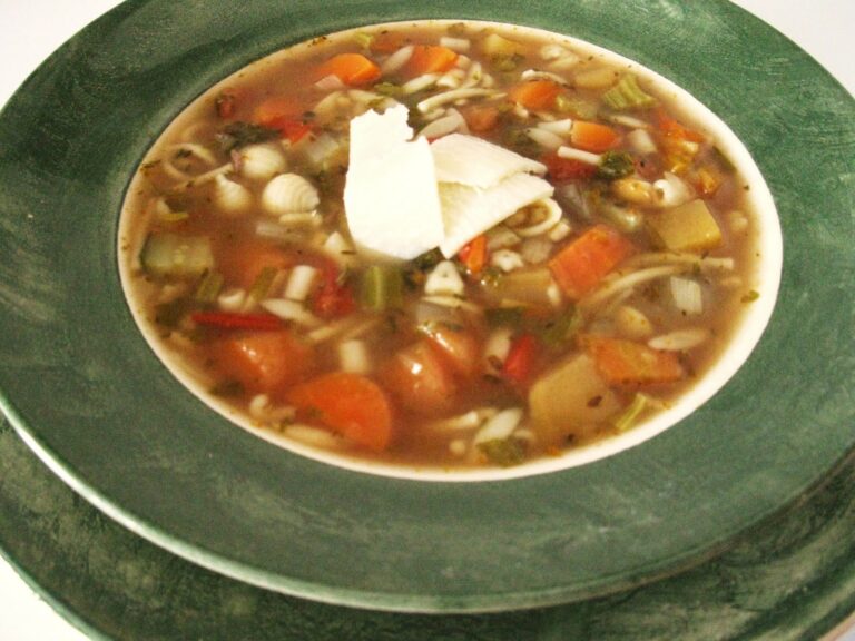 Comment ajouter du goût à ma soupe aux légumes ?