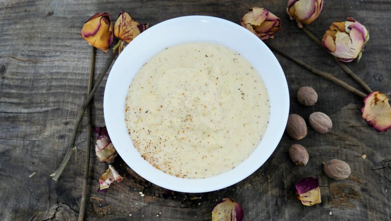 Comment faire une sauce béchamel au poulet ?