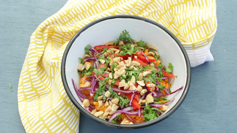 Comment faites-vous des nouilles aux épinards?