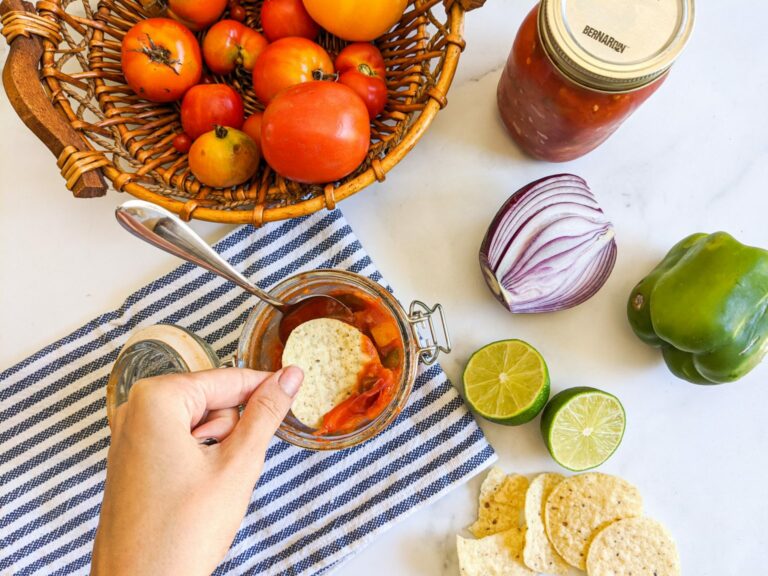 De quoi est faite la salsa de tomates chipotle ?