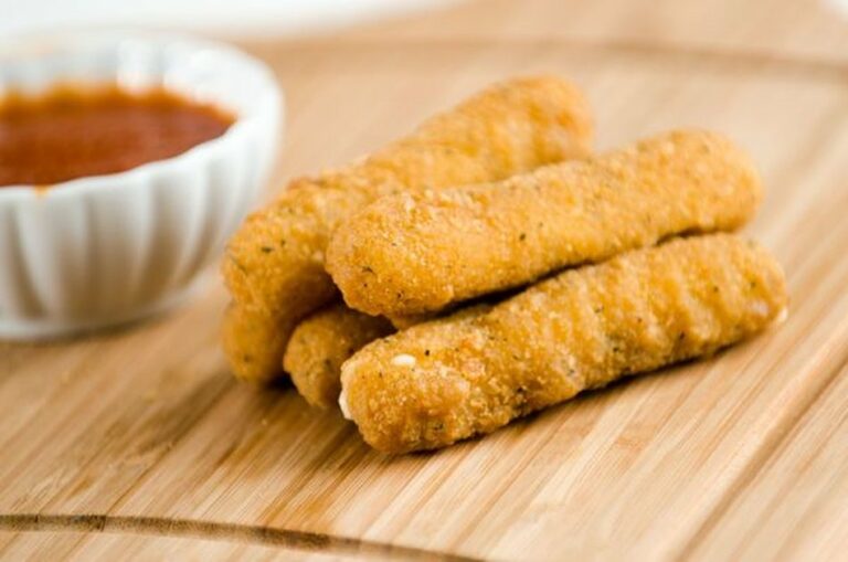 How do you make crunchy cheese sticks?