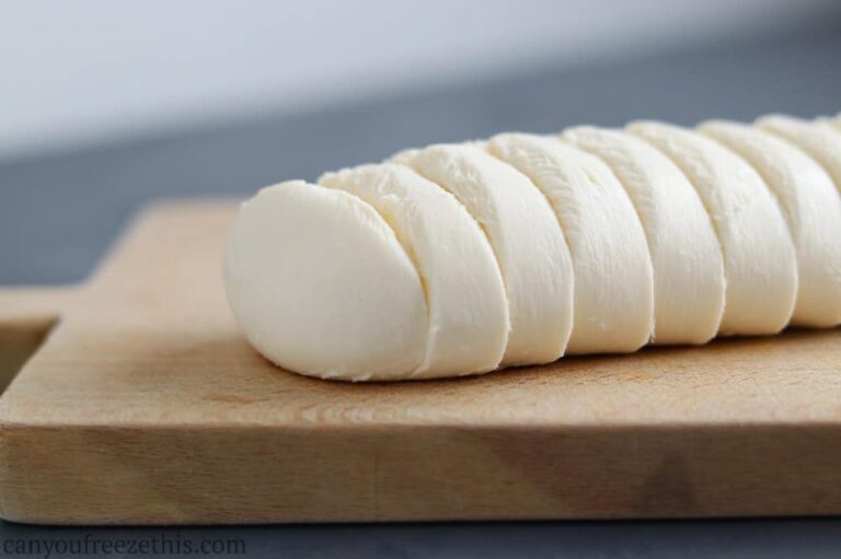 Pouvez-vous congeler du fromage mozzarella?