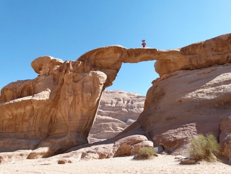 Puis-je faire tremper du gravier de pierre pendant la nuit ?