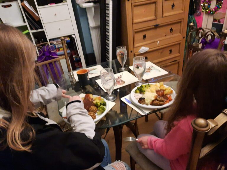 Que dois-je apporter à un dîner en famille ?