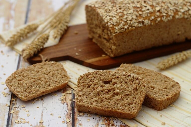 Que fait la farine d’avoine au pain?